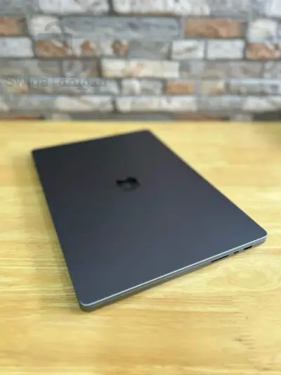 mac book
