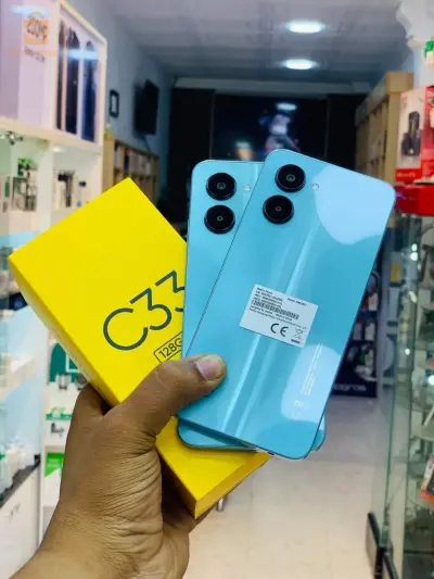 Realme C33