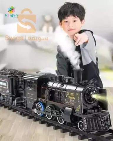 قطار لعبة مع بخار حقيقي