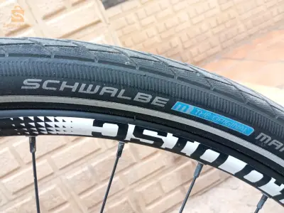 vélo Cannondale n9ia kolchi fiha original makhosha walou 3taw fiha 55 000