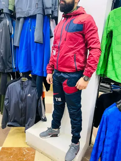 ملابس رياضية