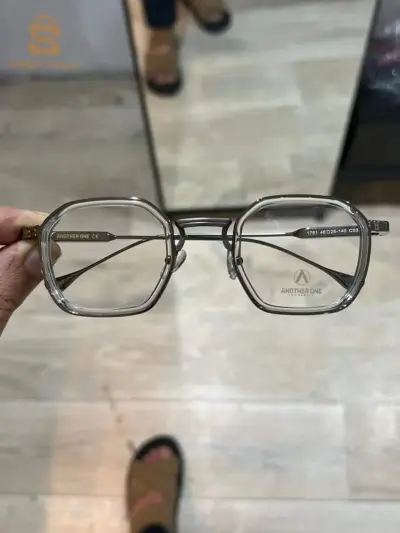 نظارات طبية