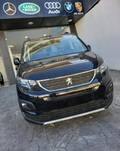 Peugeot RIFTER Allure🖤1.6 HDI BVM
