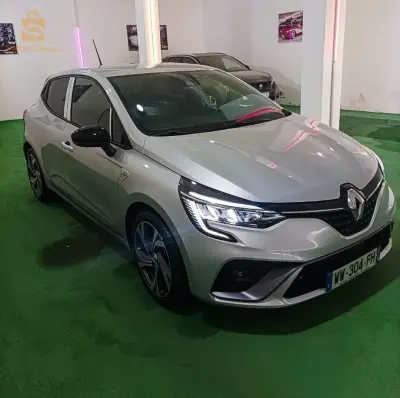 CLIO 5  R.S.LINE