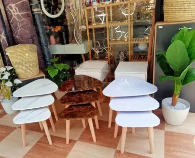 طاولة