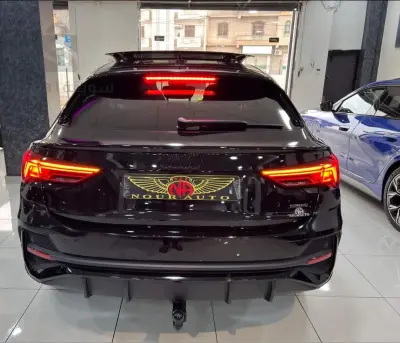 AUDI Q3 S Line