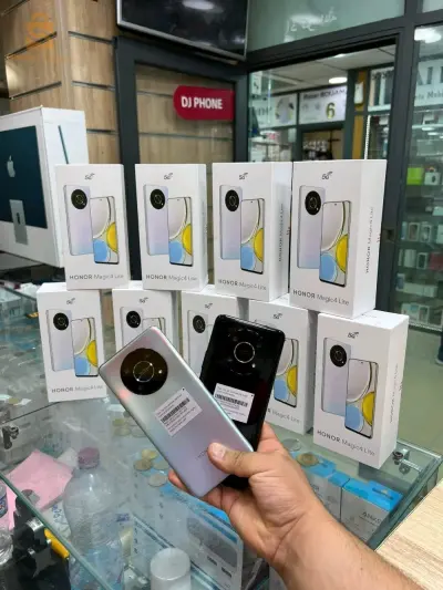 HONOR Magic 4 Lite