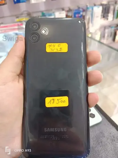 Samsung A 04E