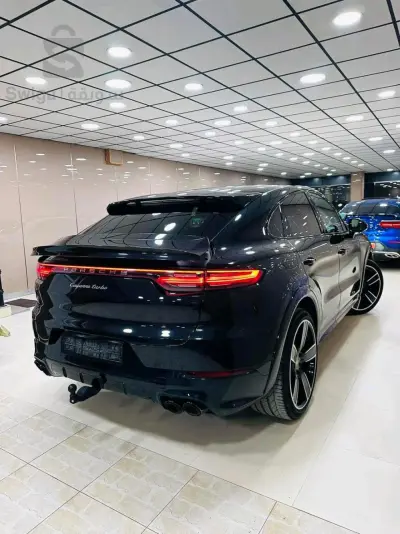 PORSCHE         CAYENNE