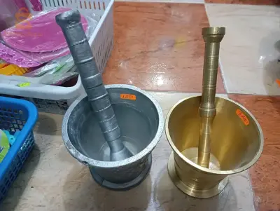 مدقة يدوية