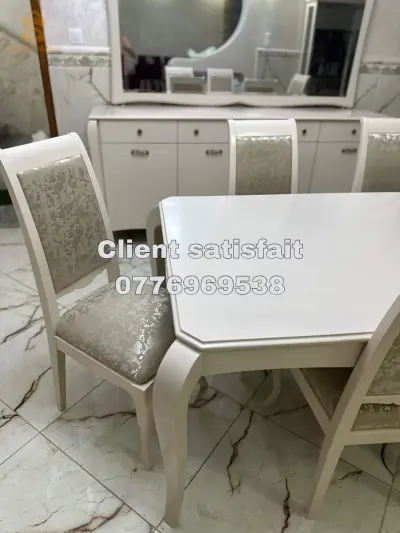 غرفة أكل (معيشة)