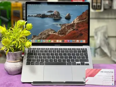 MACBOOK AIR 2020