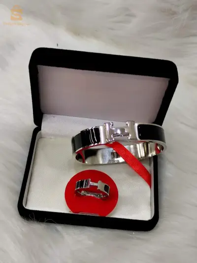 اسوار هيرميس