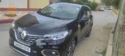 Renault Kadjar Safia machia 18000 km full options moteur 13 140 CV boite automatique