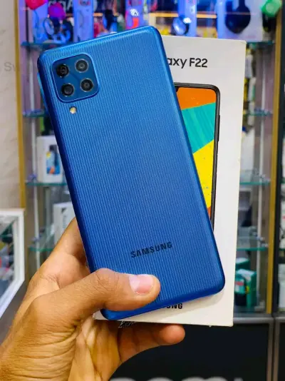 SAMSUNG f22