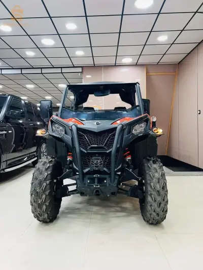 CAN-AM          MAVERICK
