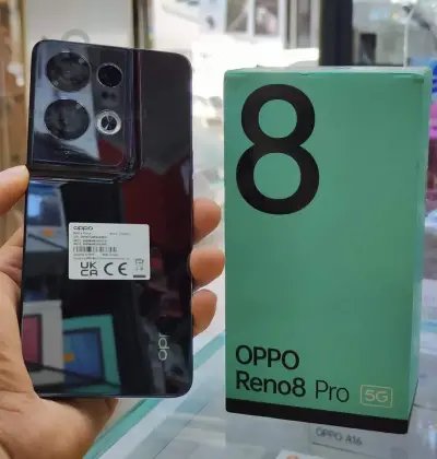 OPPO Reno 8 Pro