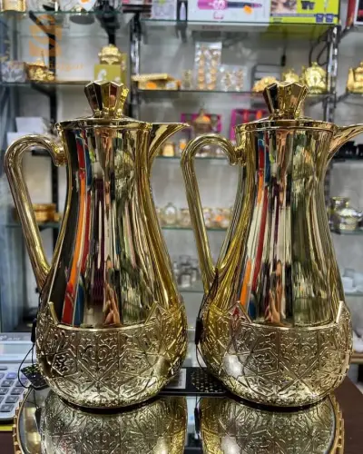 ترمس قهوة و حليب
