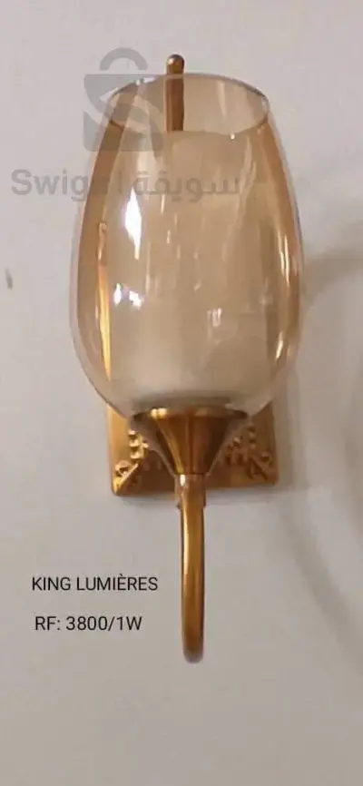 أضواء الجدران