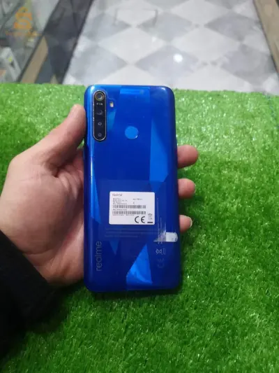 Realmi 5...
