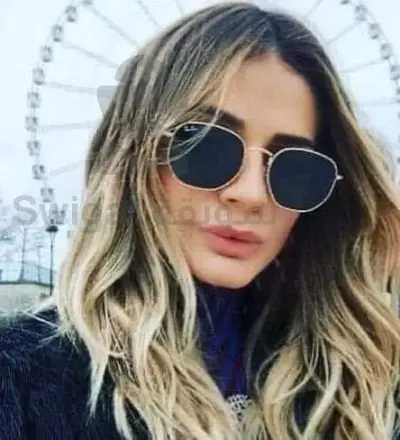 نظارات نسائية