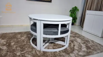 طاولة أكل
