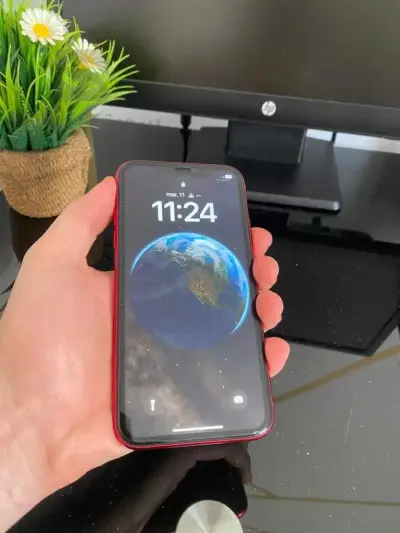 ايفون 11
