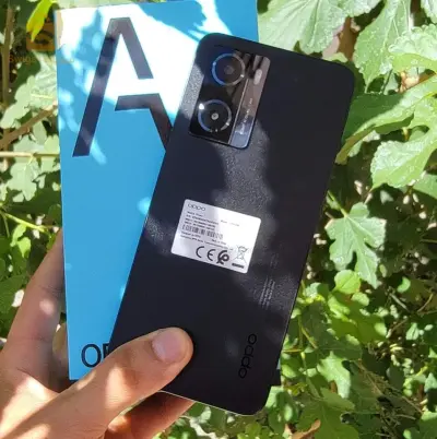 OPPO A77