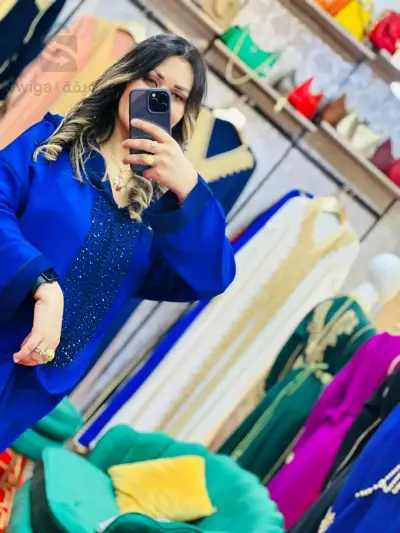 جلابة برسمة خفيفة