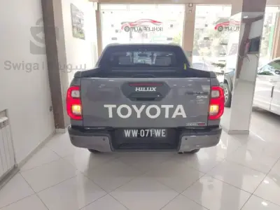TOYOTA HILLIX