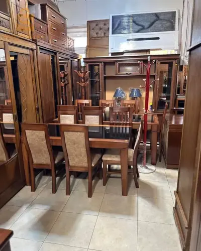طاولة