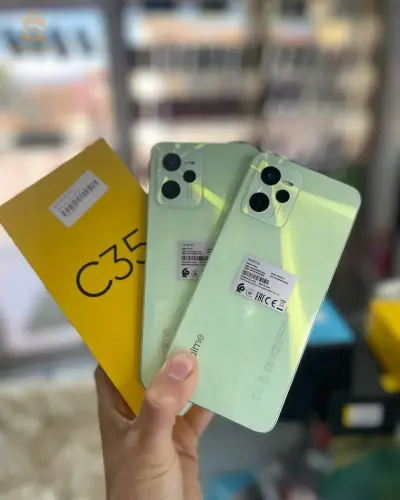 REALME C35