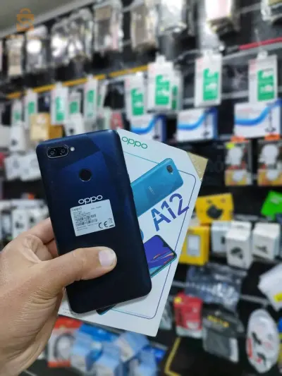 OPPO A12