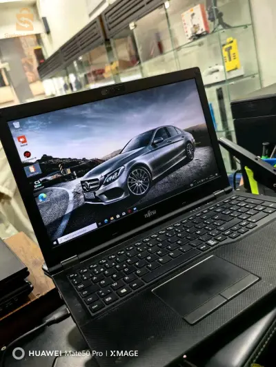 Pc laotop Fijutsu
