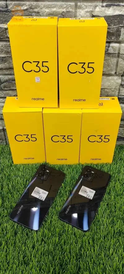 Realme C35