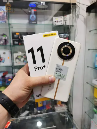 Realmi 11 pro +