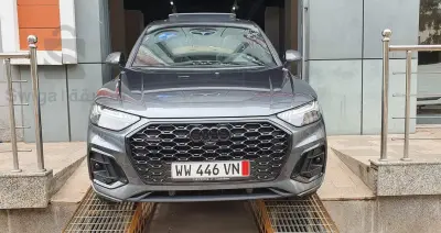 AUDI Q5 S LINE