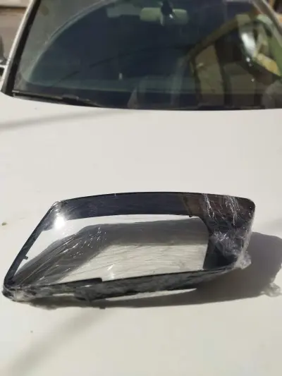 زجاجه فأر Audi Q5