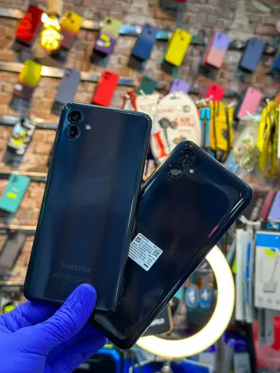 SAMSUNG A04