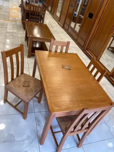 طاولة