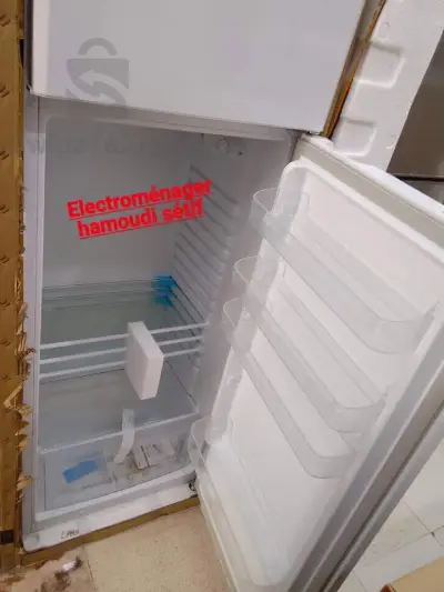 Réfrigérateur géant Blanc Frost la référence 400