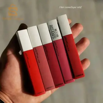 احمر شفاه