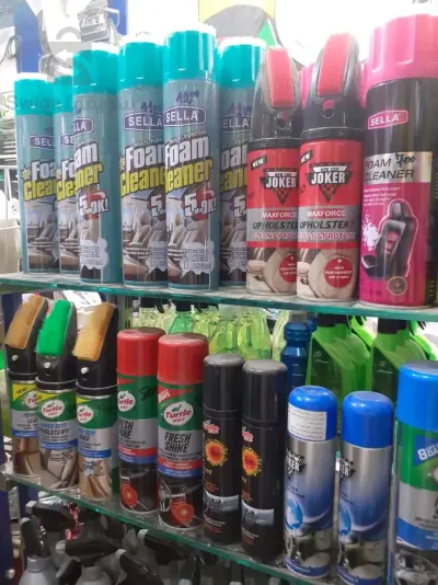 Nouvelle arrivage produit de nettoyage pour les coussins et toit( tous ce qui concerne la moquette)