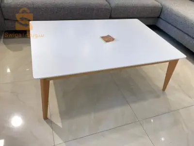 طاولة