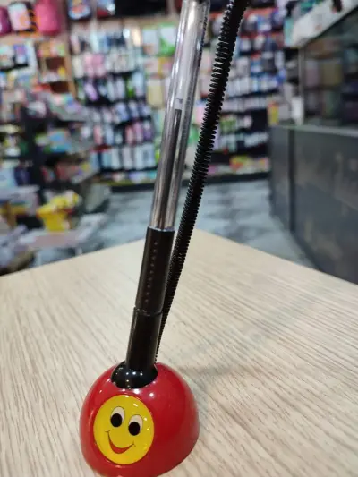 porte stylo autocollant