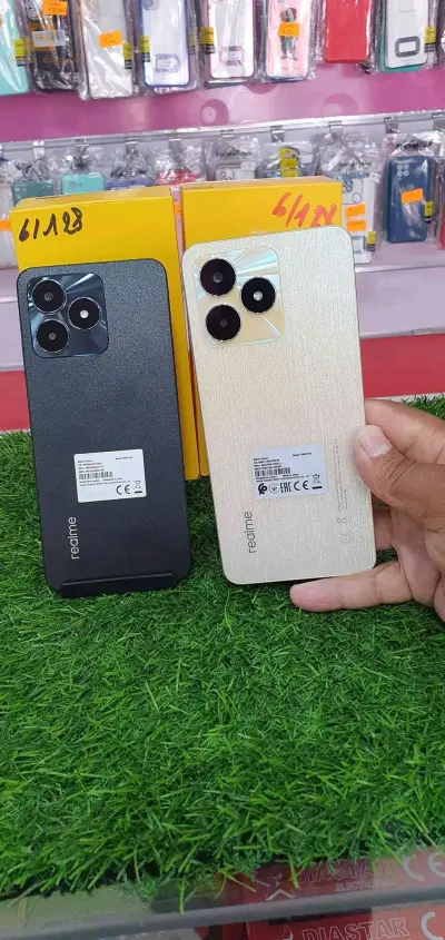 Realmi c 53