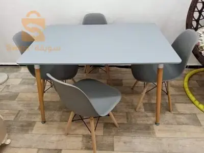 طاولة 4 كراسي