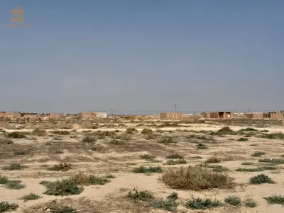 قطعة أرض للفلاحين و م،ربي الماشية