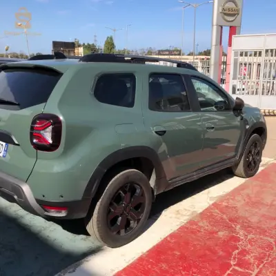 Dacia Duster 2024 Extrme gold