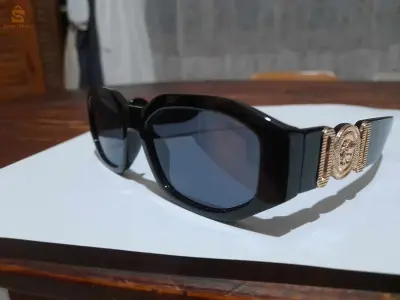 lunette versace